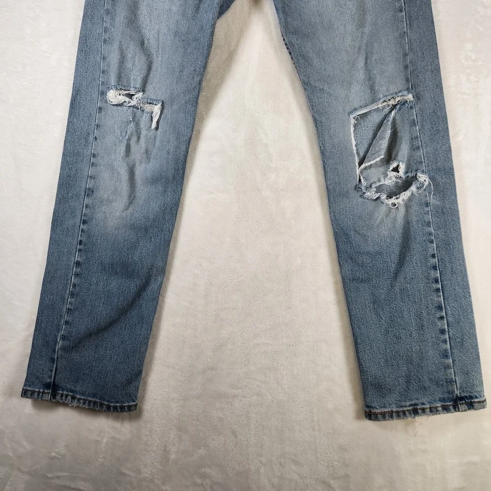 Vtg Levi's‎ 505 Regular Fit Jeans 30x30 Distressed Knee Rips Light Wash